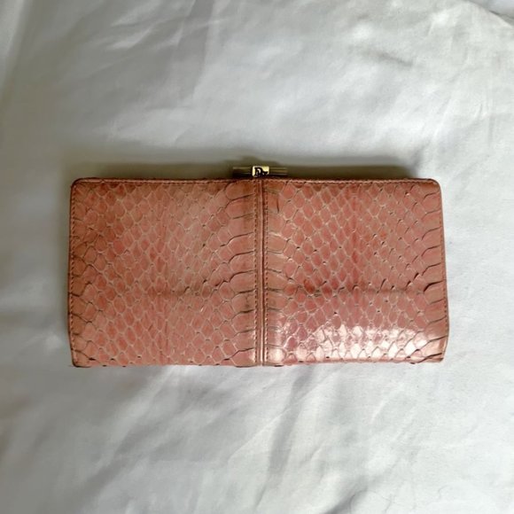 Christian Dior Authentic Pink Vintage Snakeskin Wallet - Picture 8 of 16